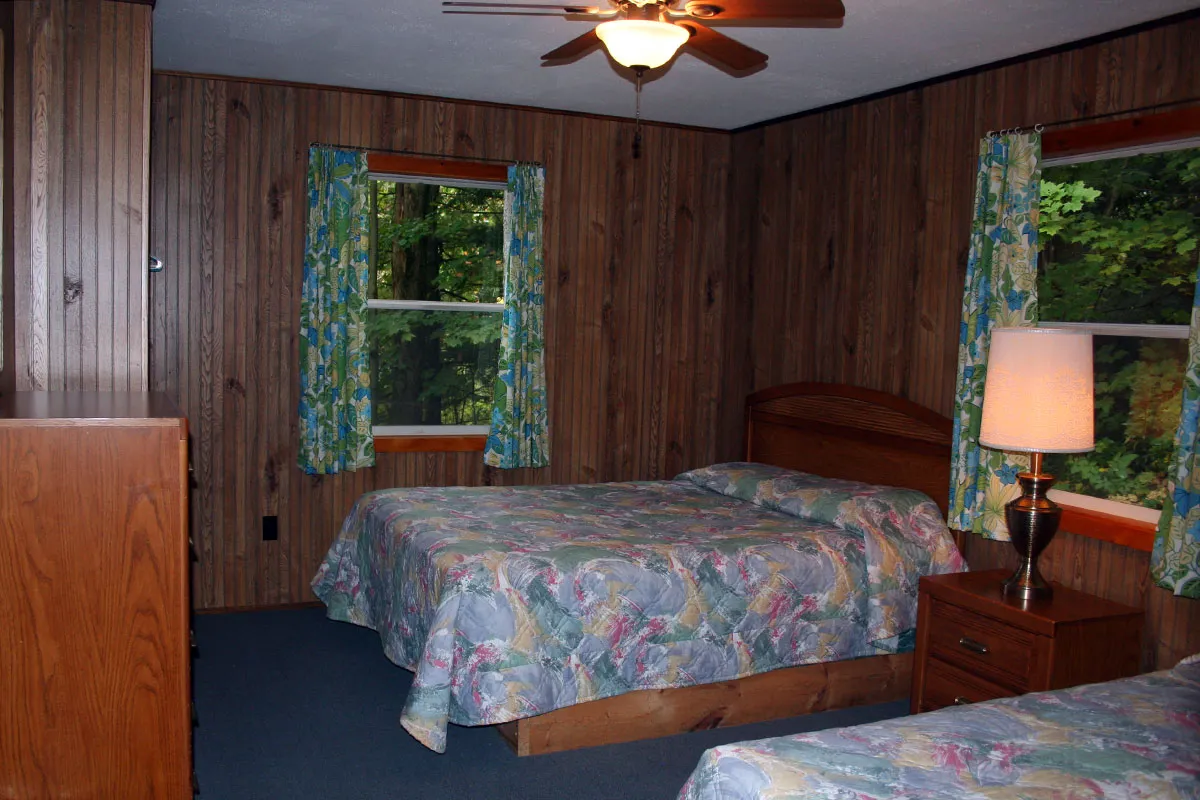 Cottage #18 Bedroom with Queen sized bed and Twin Bed