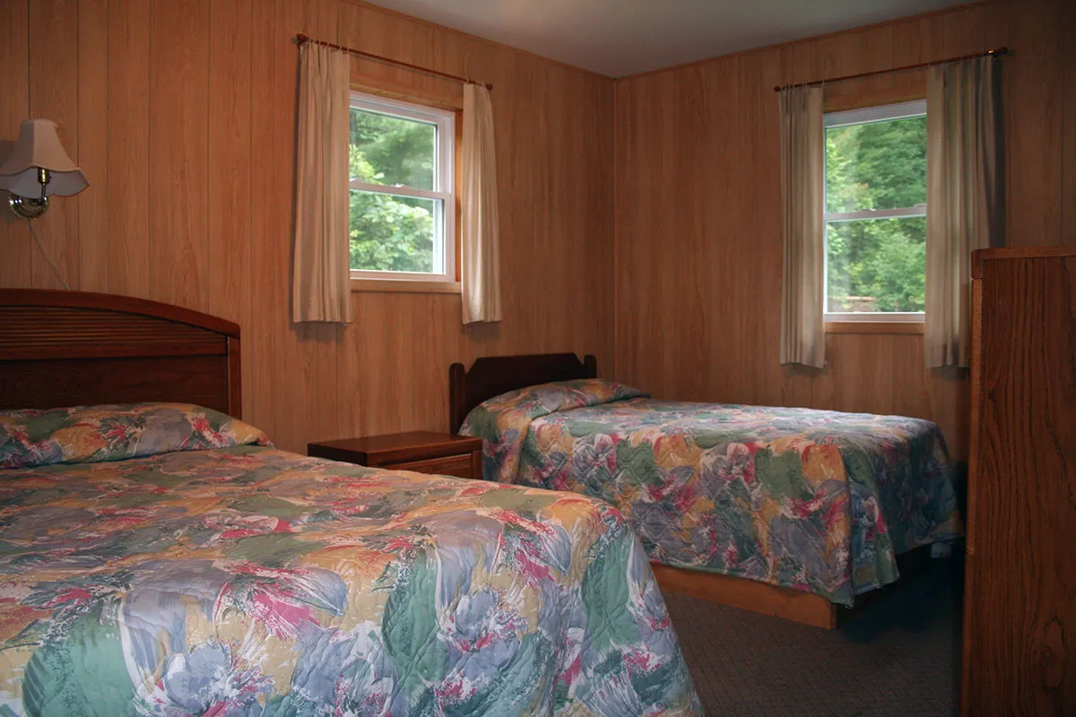 Cottage #8 - Bedroom with Twin and Double Bed
